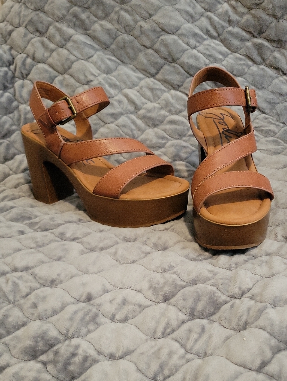 ZODIAC Women's Livia  Platform Sandals In Cognac -New